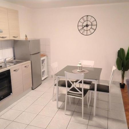 Apartman Mix Zagreb - Maksimir, Kbc Rebro, Free Parking Extérieur photo